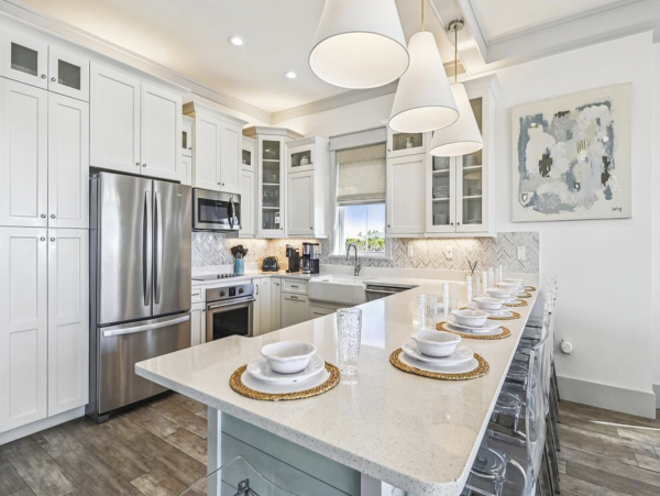 Gulf Front Seven Bedroom Vacation Home with Pool & SPA
